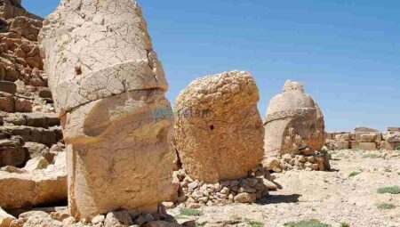 Adıyaman Nemrut Dağı: Eşsiz Bir Uygarlığın İzinde Bir Gezi